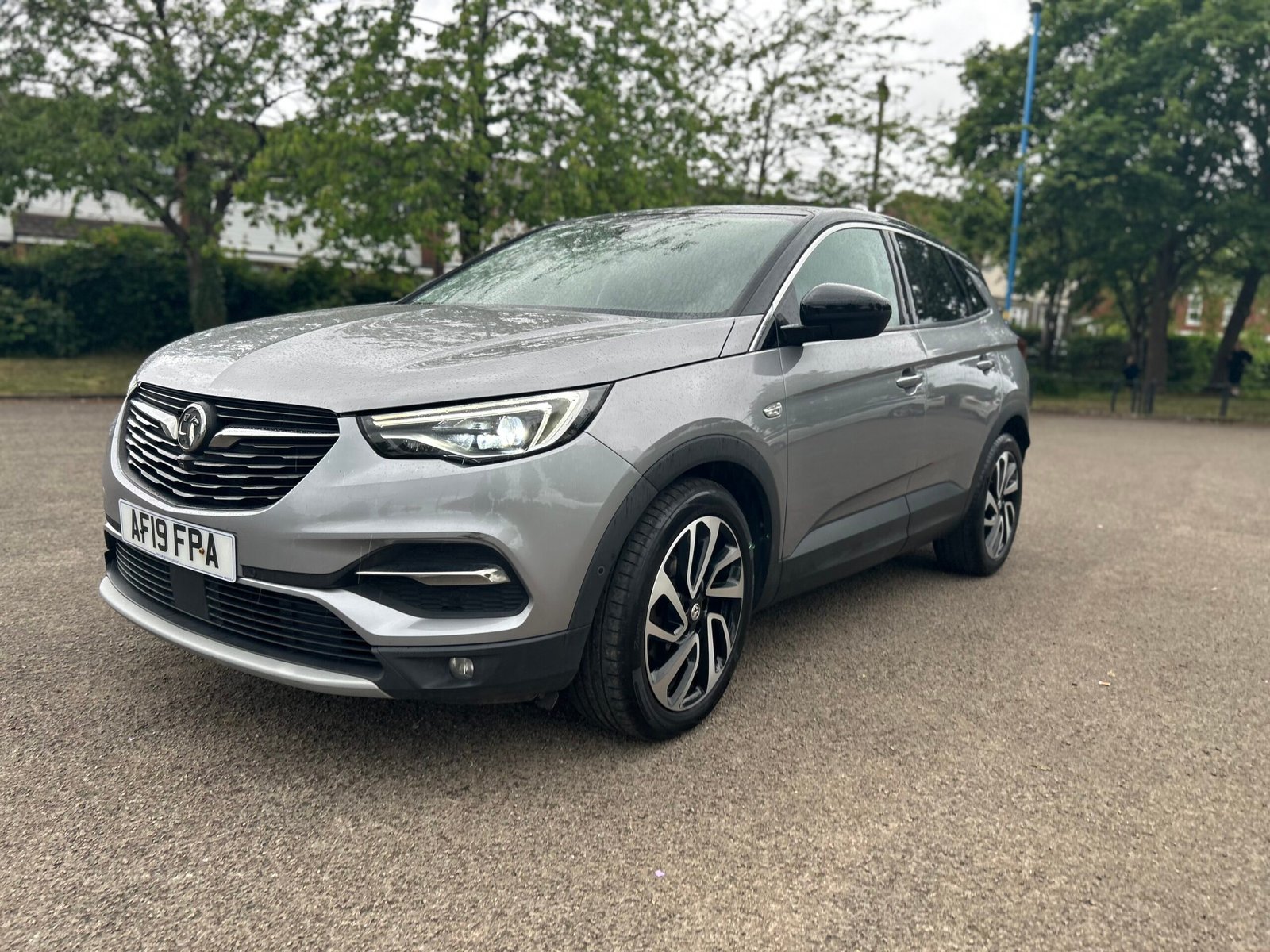 VAUXHALL GRANDLAND X