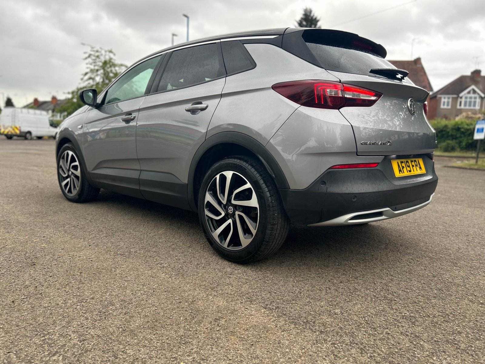 VAUXHALL GRANDLAND X